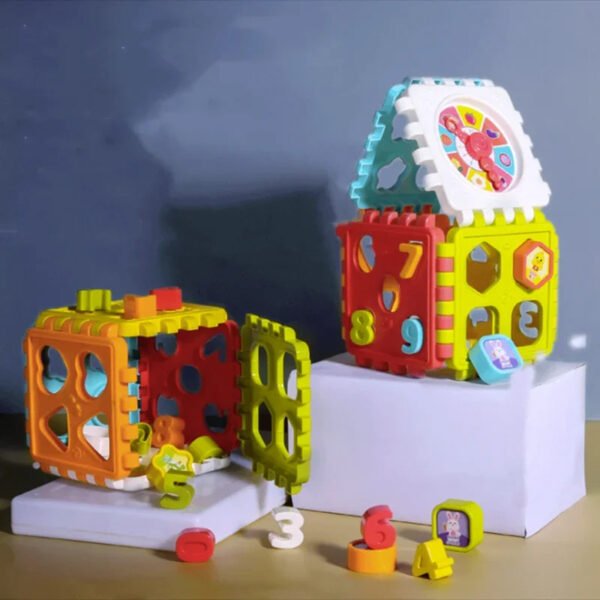 קוביית פעילות לתינוק - מספרים,חיות ומאכלים